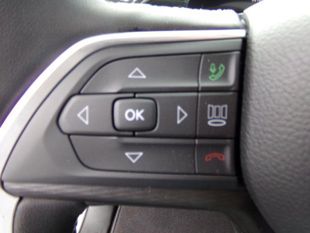 New 2024 Jeep Grand Cherokee L Laredo w/ Trailer Tow Package image 14