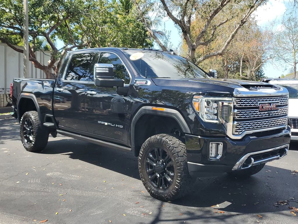 Certified 2023 GMC Sierra 2500 Denali w/ Denali Black Diamond Edition image 7