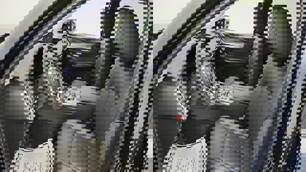 Used 2025 MAZDA CX-90 Plug-In Hybrid w/Premium Sport image 21