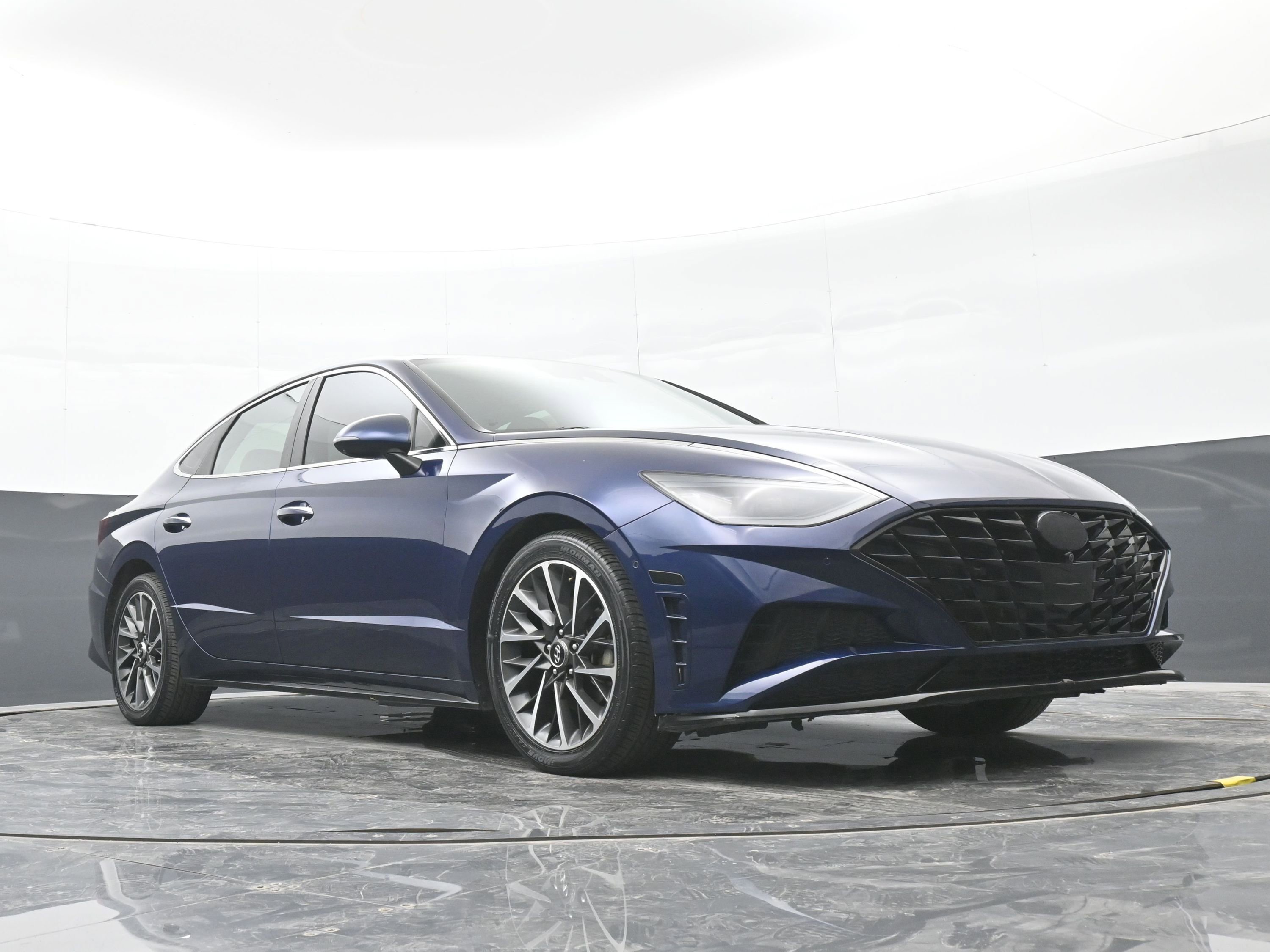 Used 2020 Hyundai Sonata Limited FWD image 41