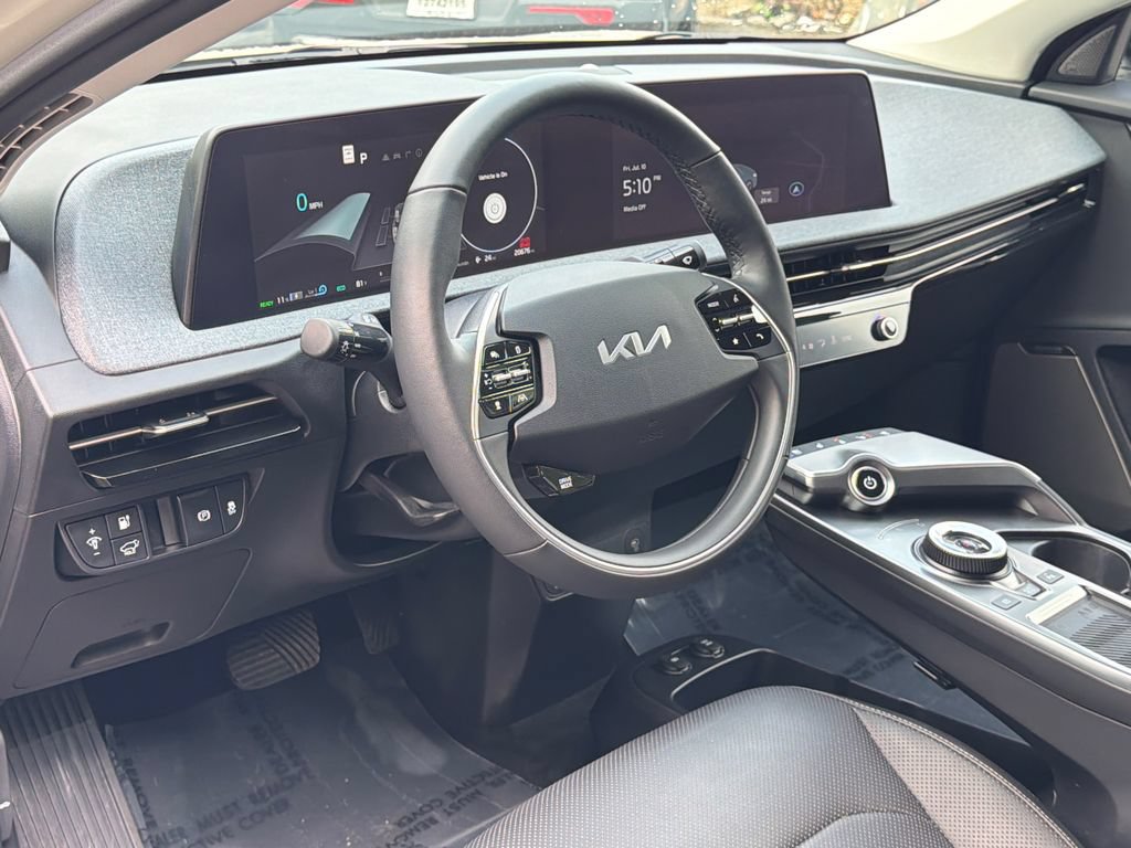 Certified 2023 Kia EV6 Wind w/ Wind Technology Package AWD/4WD image 22