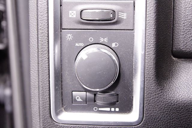 Used 2022 RAM 1500 Classic Warlock w/ Technology Package I image 22