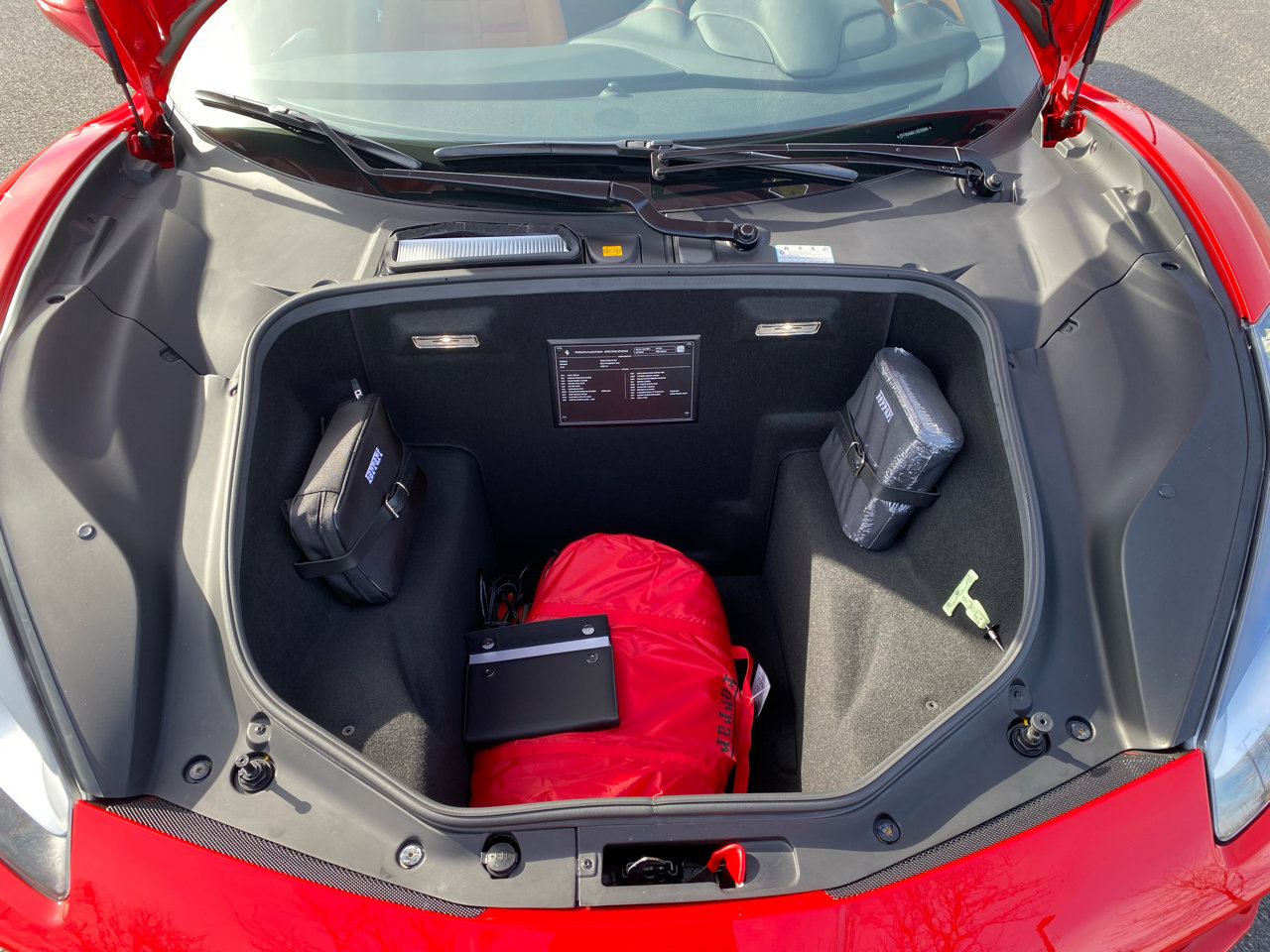 Used 2018 Ferrari 488 Spider image 22