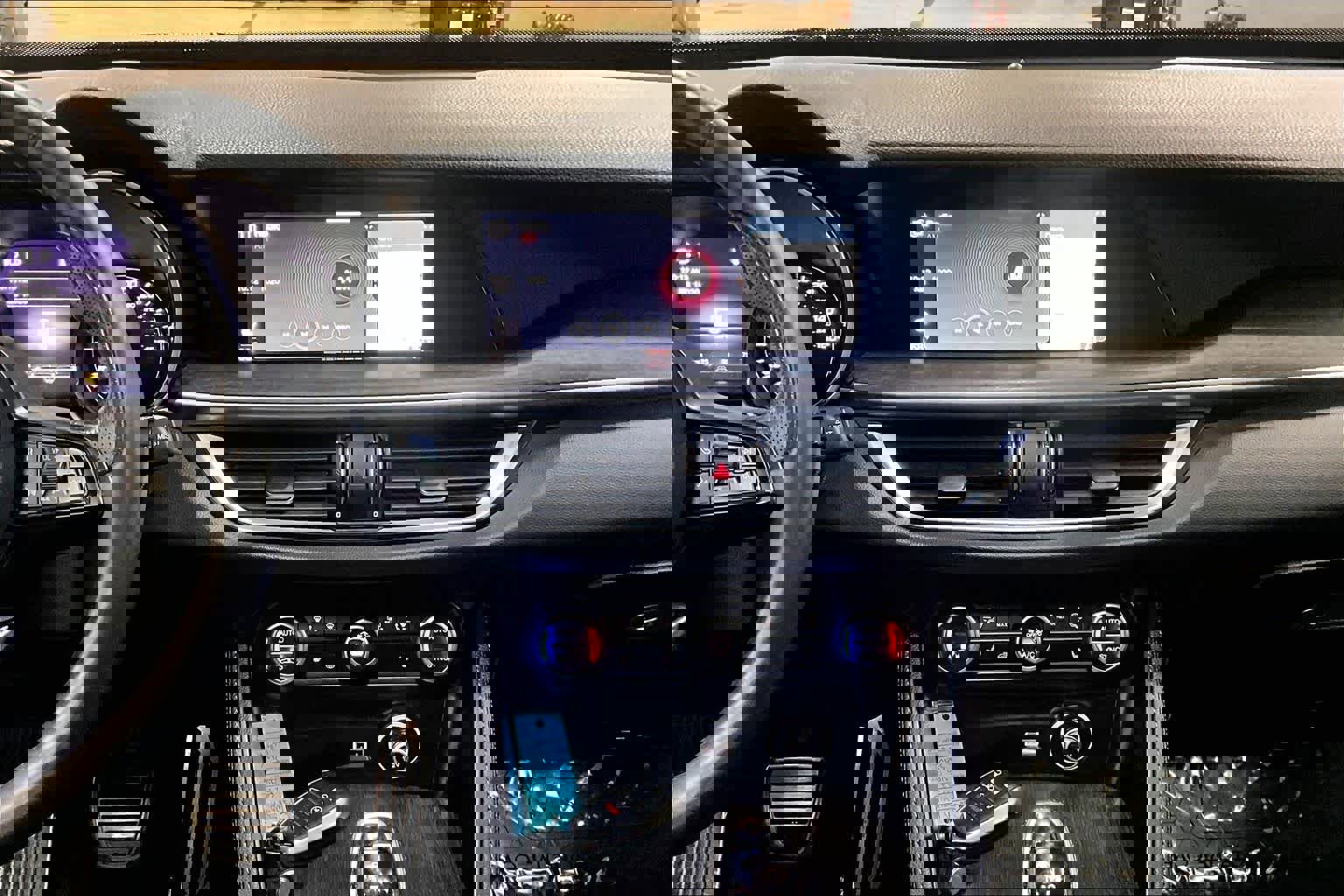 Used 2023 Alfa Romeo Stelvio Ti w/ Active Assist Plus Package image 6