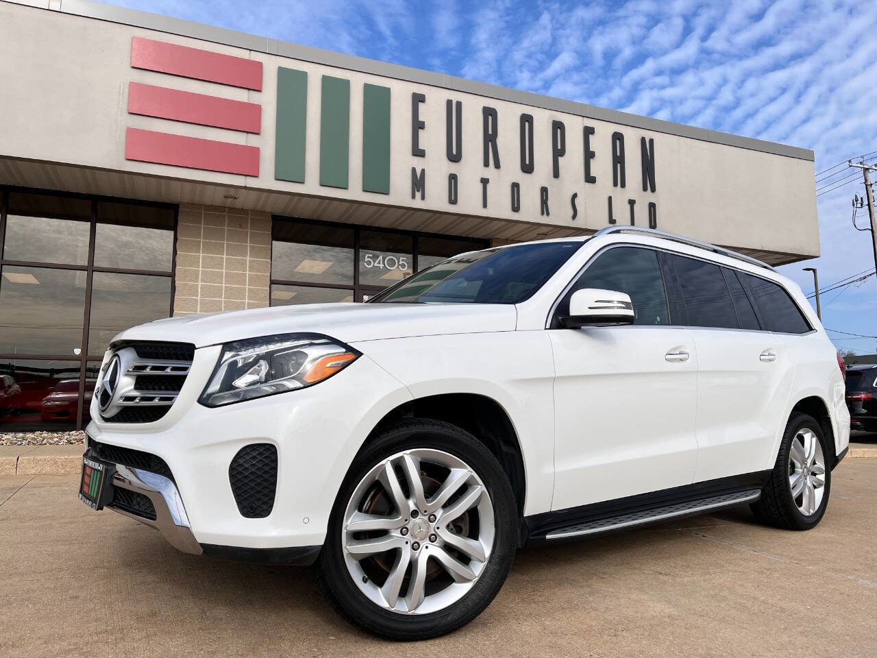 Used 2017 Mercedes-Benz GLS 450 4MATIC w/ Premium Package image 1