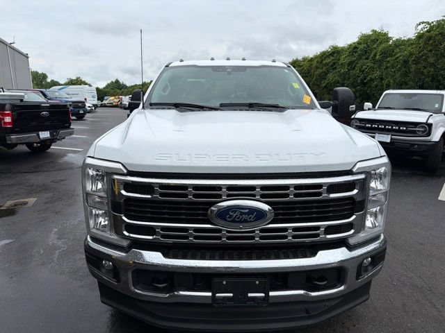 Used 2024 Ford F350 XLT w/ 360-Degree Camera Package AWD/4WD image 2
