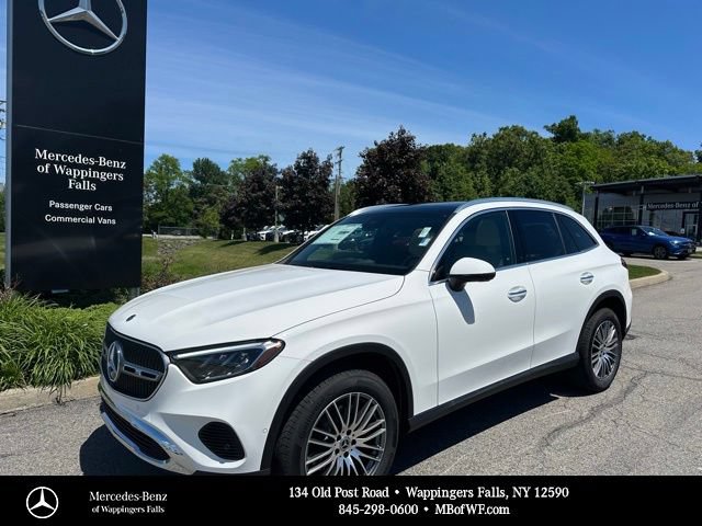 New 2026 Mercedes-Benz GLC 300 4MATIC image 1