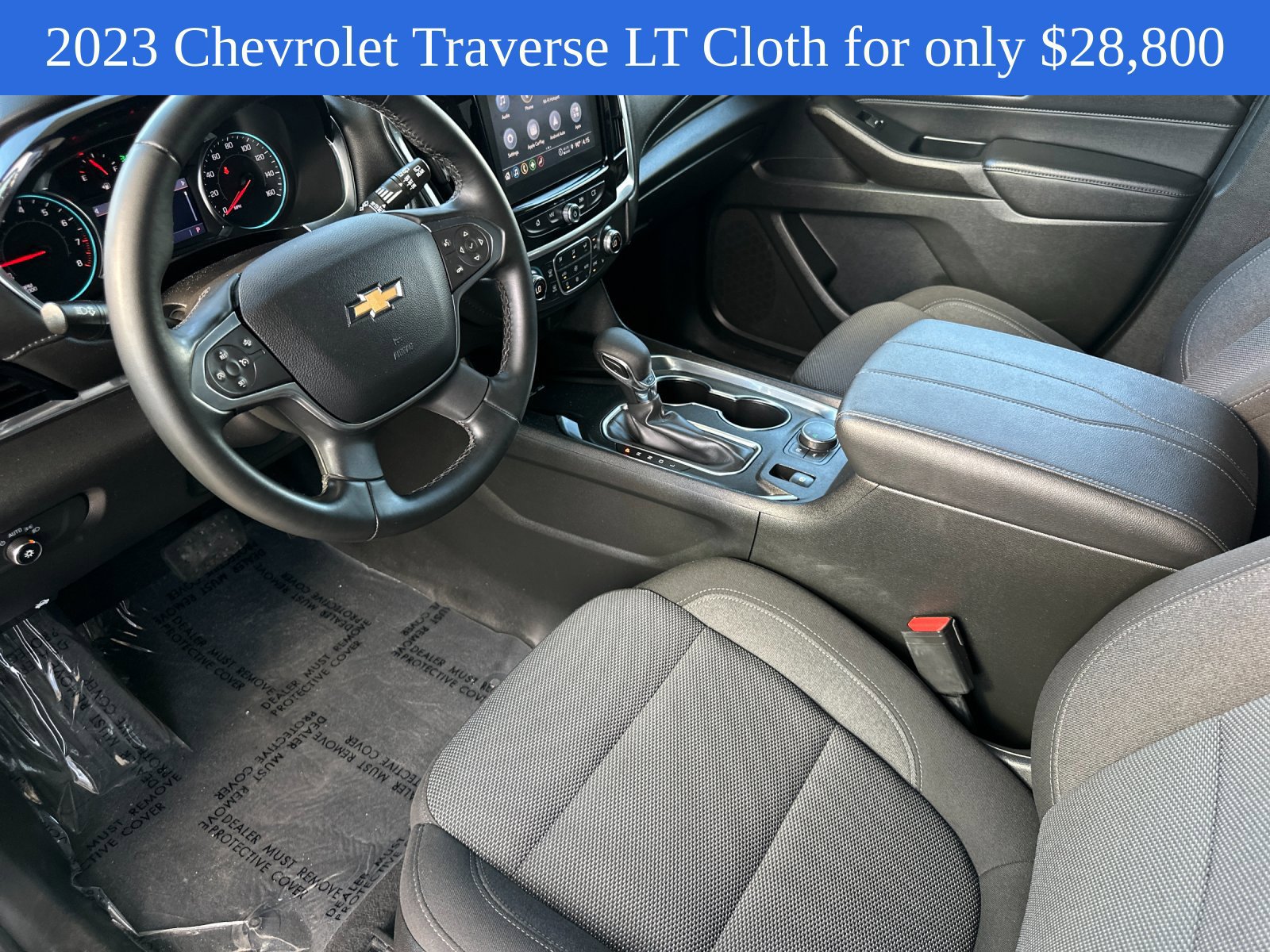 Used 2023 Chevrolet Traverse LT FWD image 11