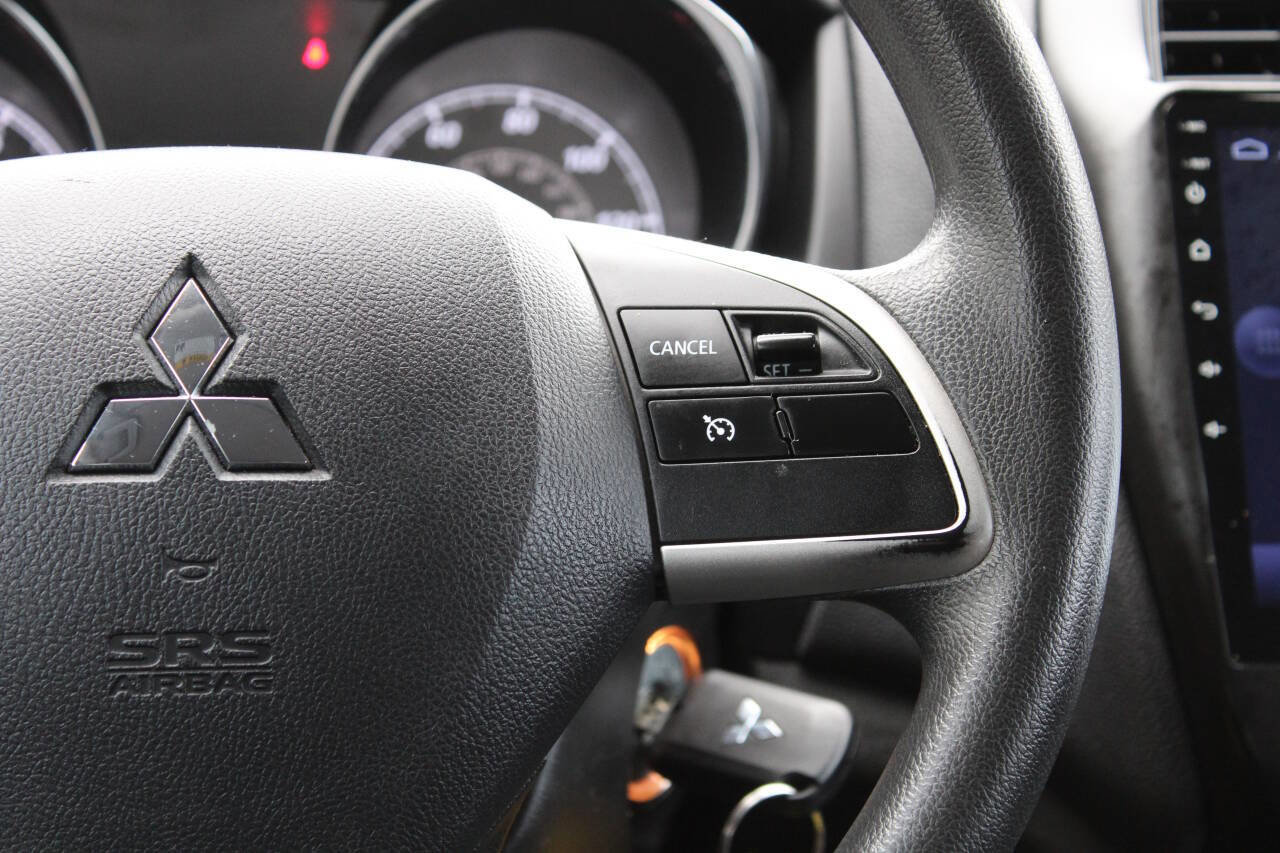 Used 2024 Mitsubishi Outlander Sport AWD image 37