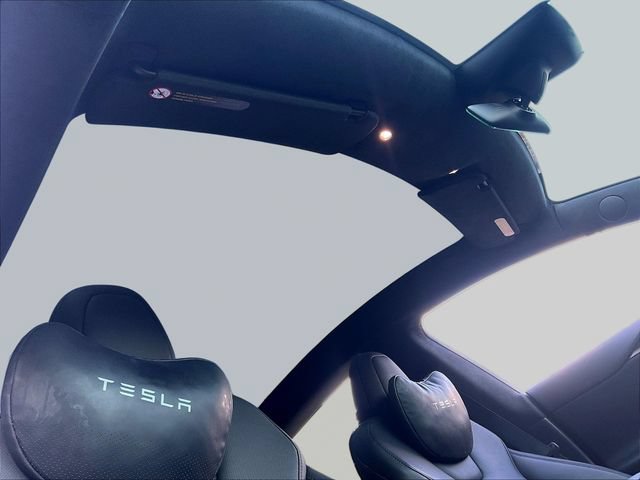 Used 2023 Tesla Model S AWD/4WD image 26