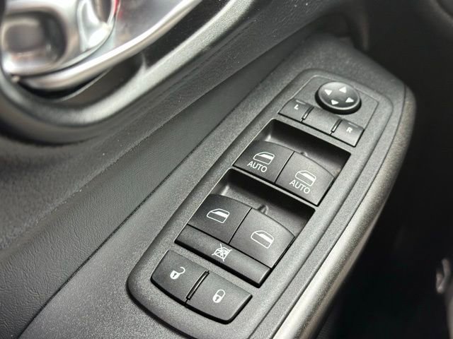 Used 2022 Jeep Cherokee Trailhawk w/ Comfort/Convenience Group image 24