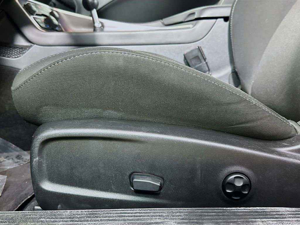 Used 2016 Dodge Challenger R/T RWD image 23