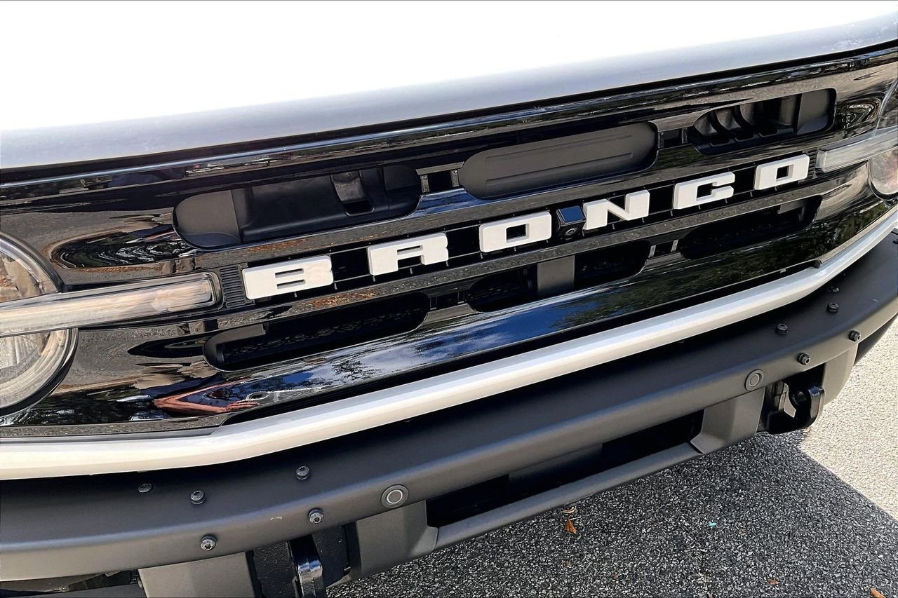 Used 2023 Ford Bronco Outer Banks image 30