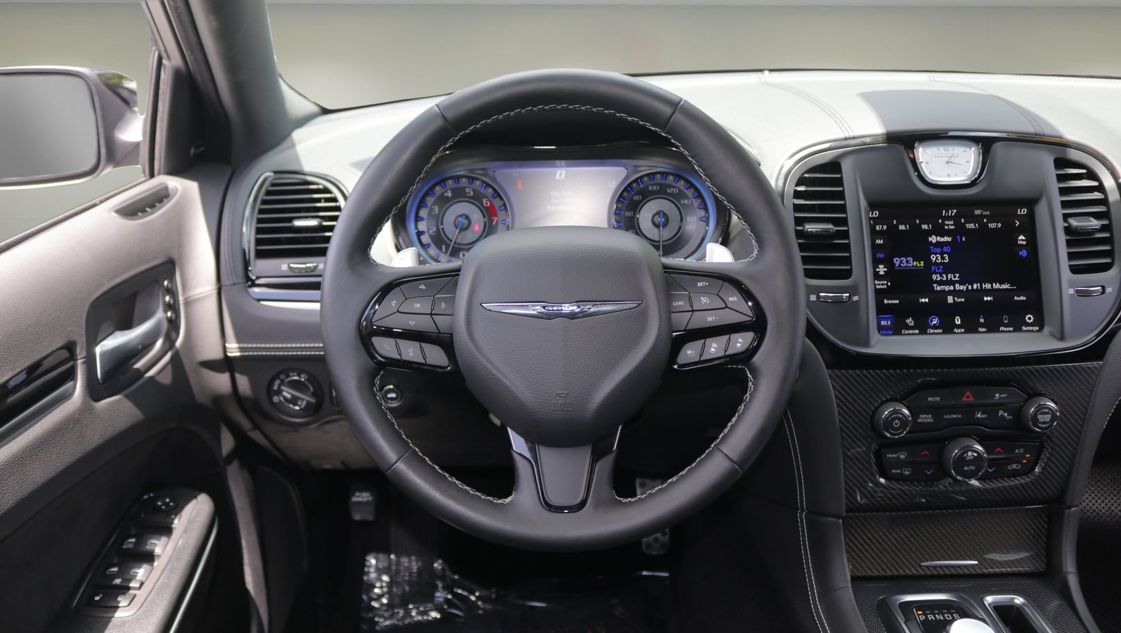 Used 2023 Chrysler 300 C RWD image 14