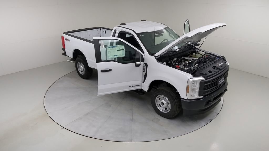 New 2026 Ford F250 XL w/ F-250 >10K GVWR Package image 43