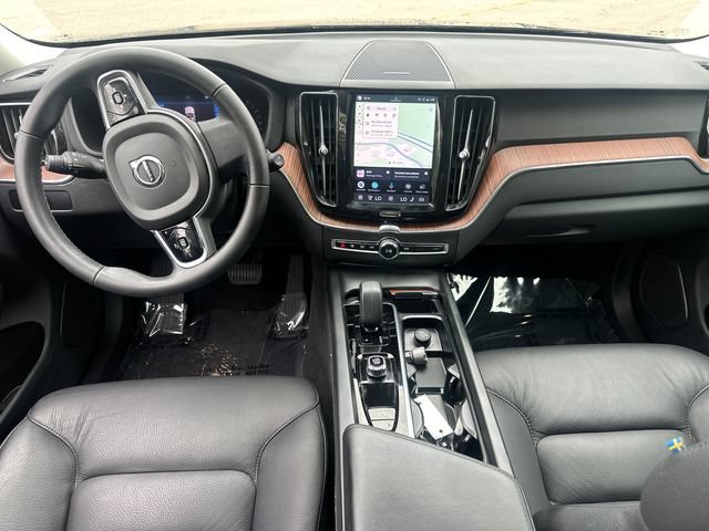 Used 2024 Volvo XC60 B5 Plus w/ Protection Package Premier AWD/4WD image 20