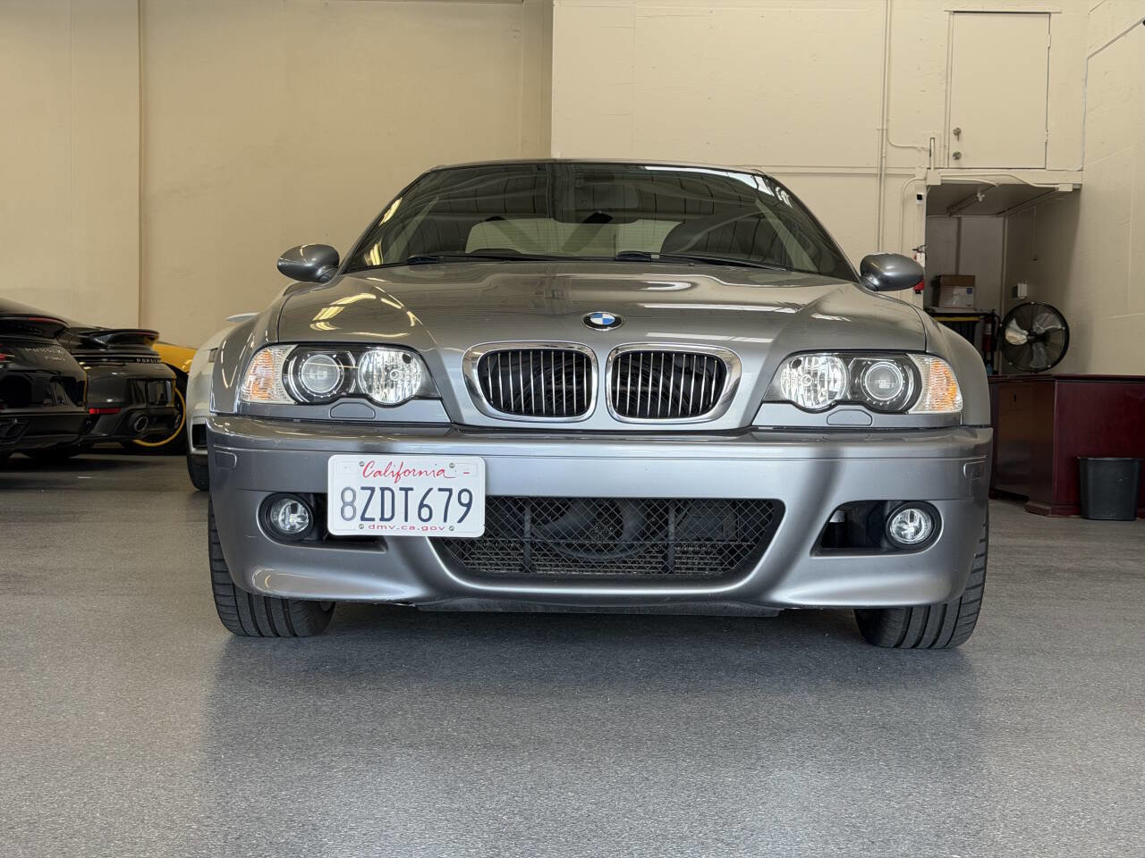 Used 2004 BMW M3 Coupe RWD image 2