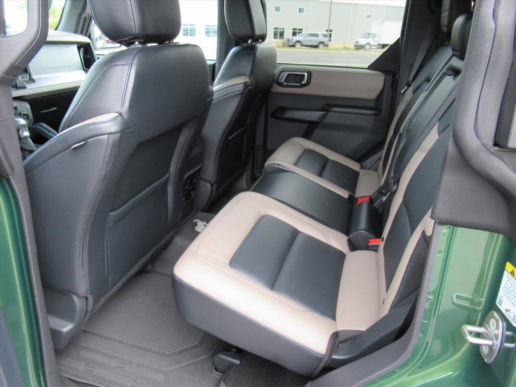 Used 2024 Ford Bronco Wildtrak AWD/4WD image 18