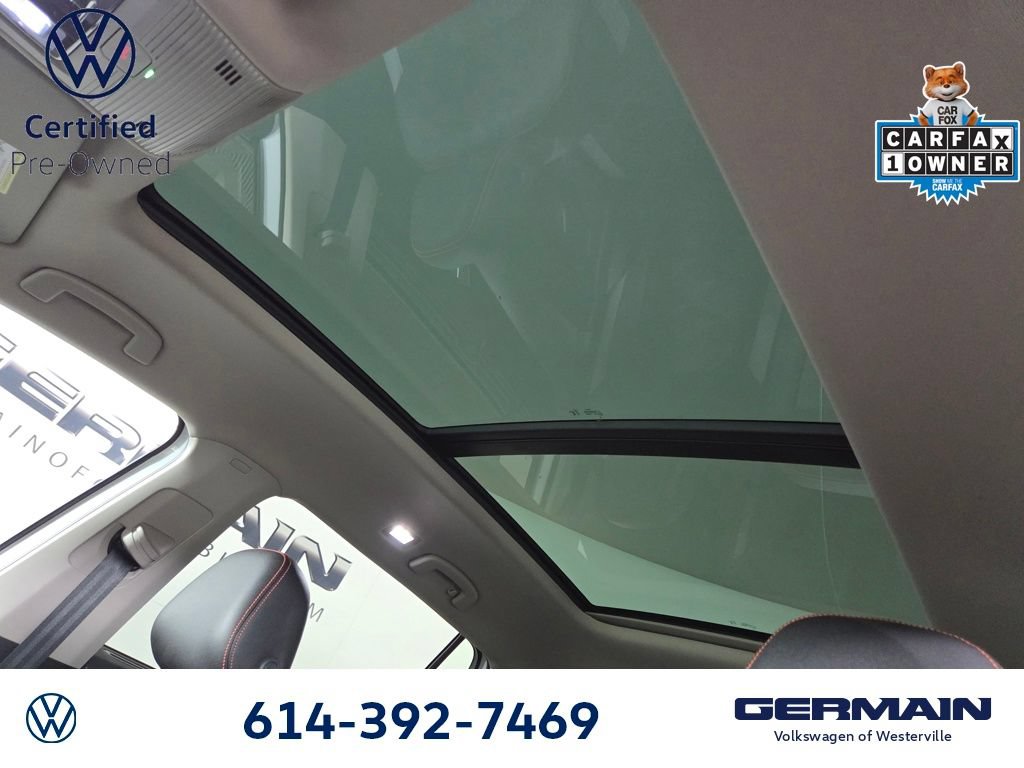 Certified 2025 Volkswagen Atlas Peak Edition SE AWD/4WD image 30