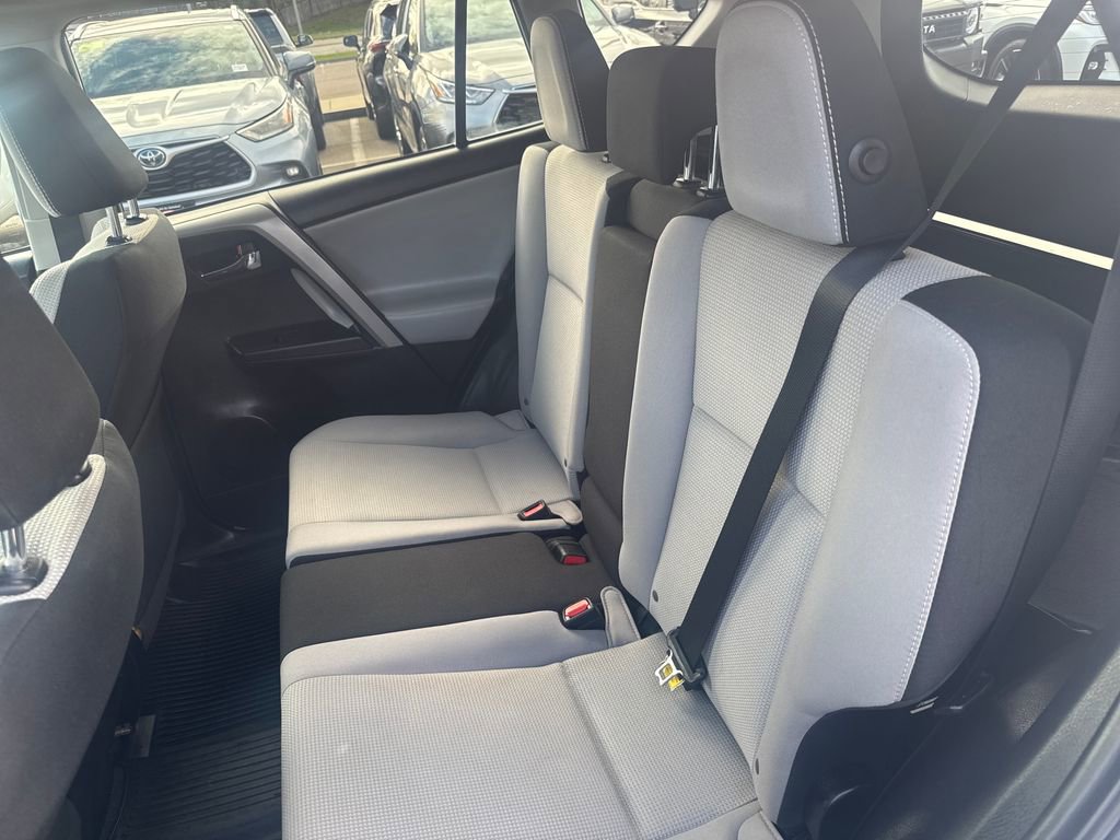 Used 2017 Toyota RAV4 XLE w/ Premium Special Value Package image 37