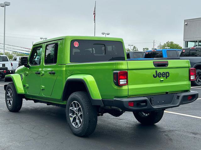 New 2025 Jeep Gladiator Sport AWD/4WD image 4