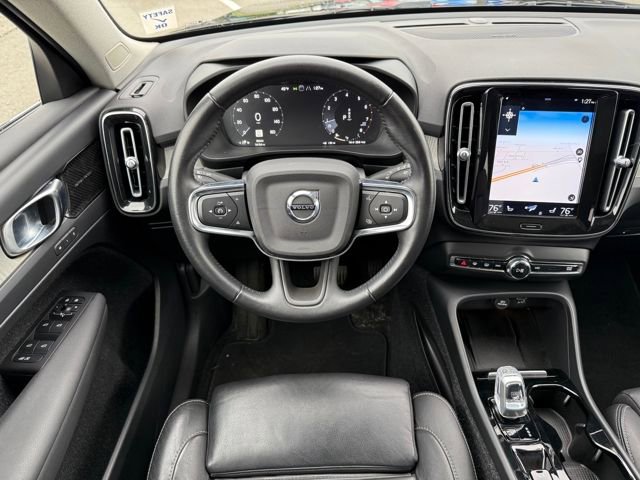 Used 2021 Volvo XC40 T5 Inscription w/ Protection Package image 20