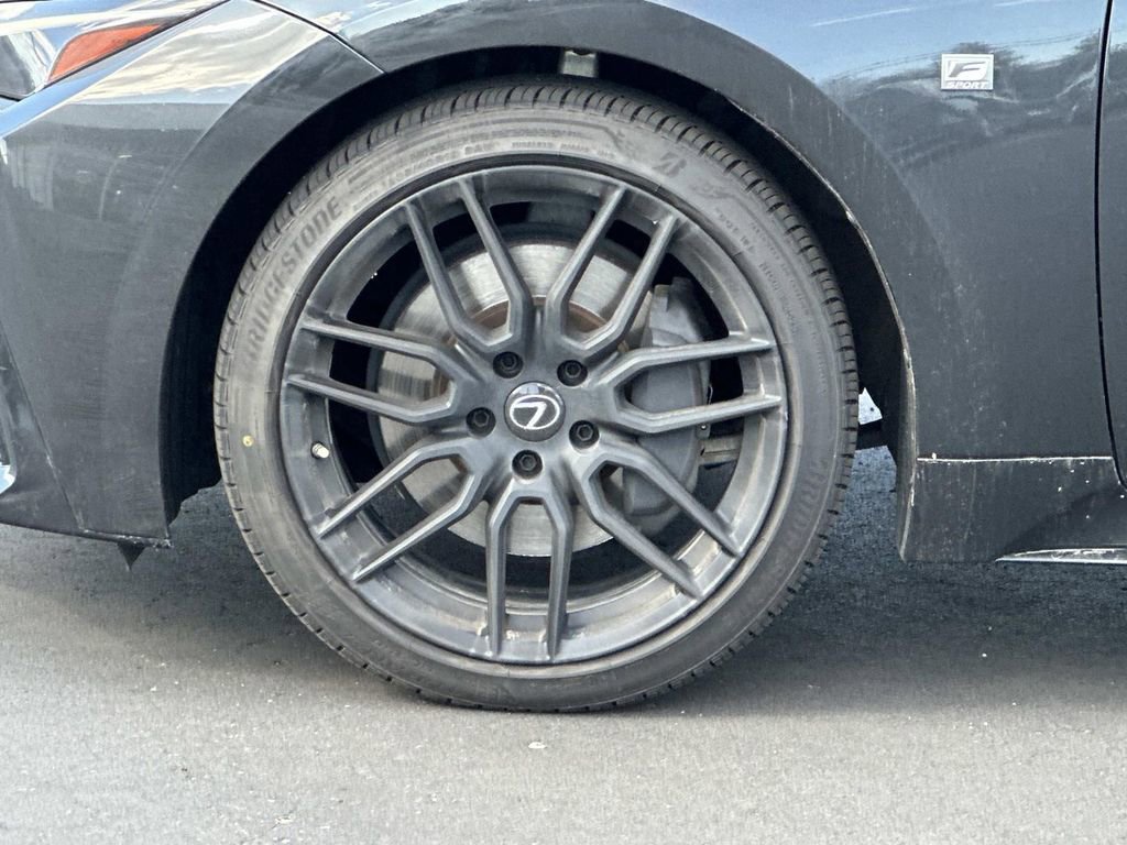 Used 2021 Lexus IS 350 F Sport w/ Dynamic Handling Package image 9