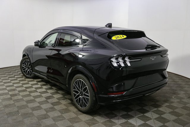 Used 2024 Ford Mustang Mach-E Premium image 8