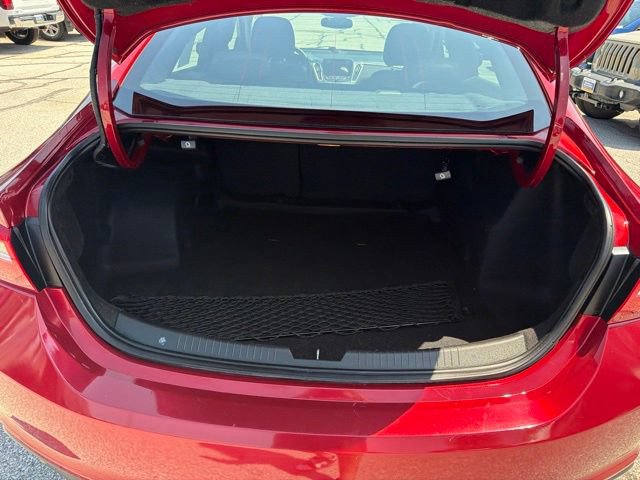 Used 2016 Chevrolet Malibu LT FWD image 15
