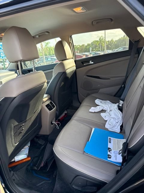 Certified 2021 Hyundai Tucson Limited FWD image 4