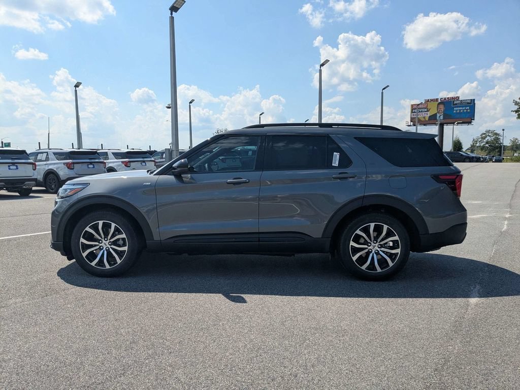 New 2027 Ford Explorer ST-Line RWD image 7