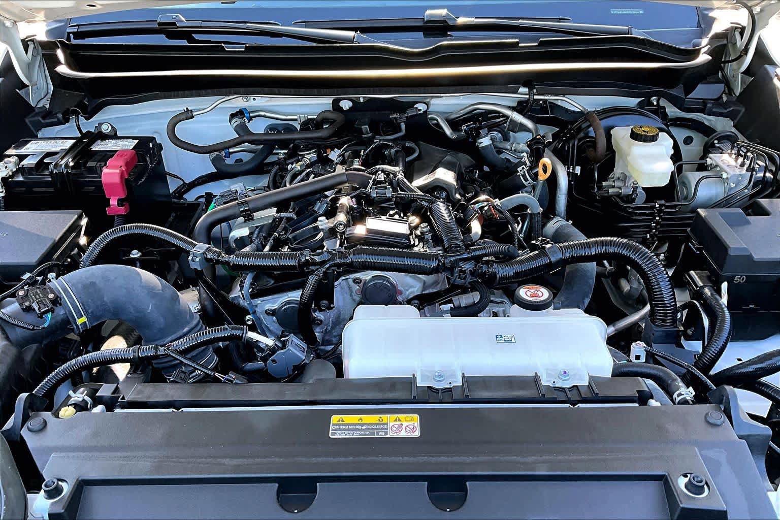 Certified 2024 Toyota Tacoma SR5 AWD/4WD image 31