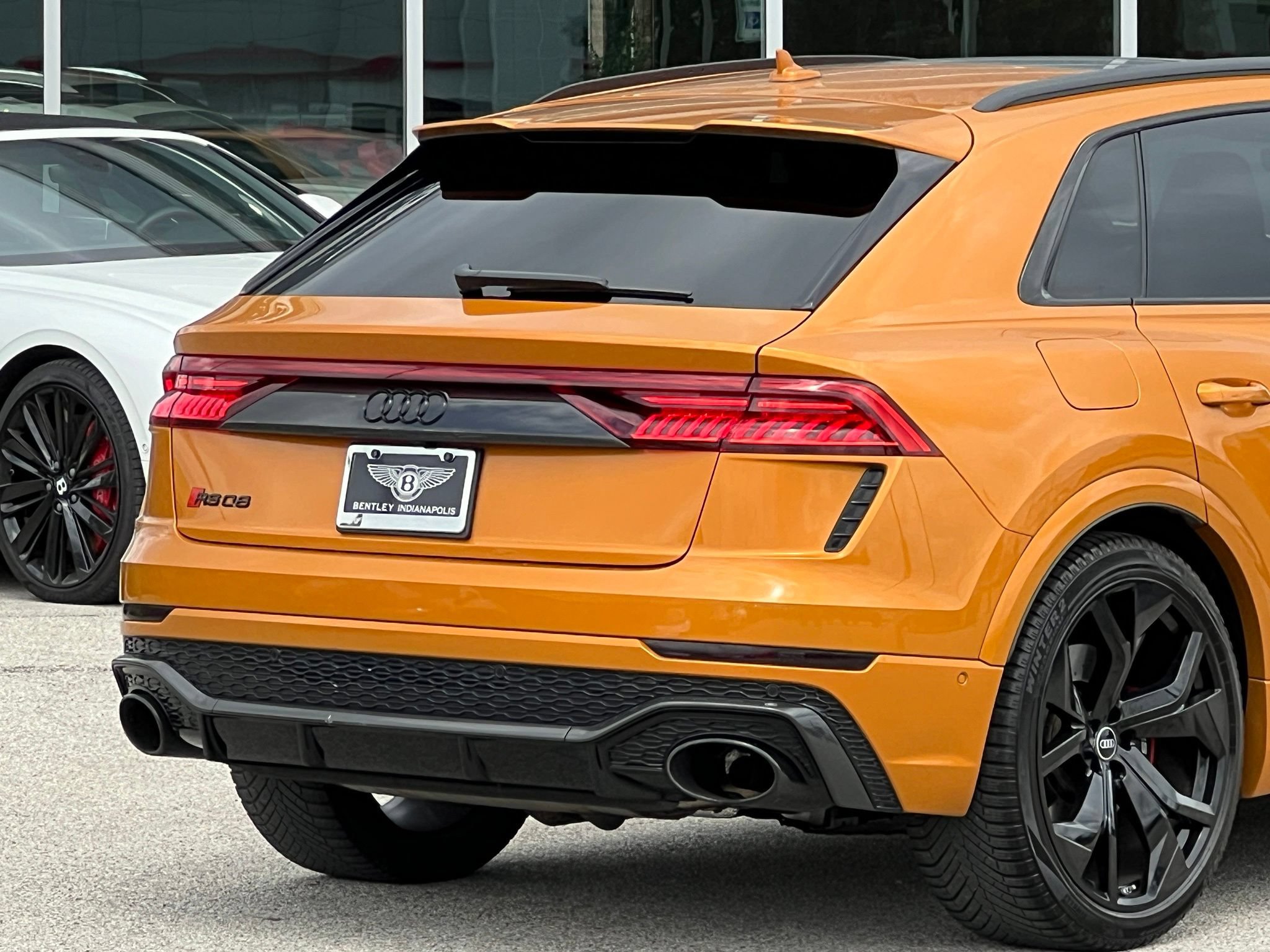 Used 2021 Audi RS Q8 w/ Carbon Optic Package AWD/4WD image 10