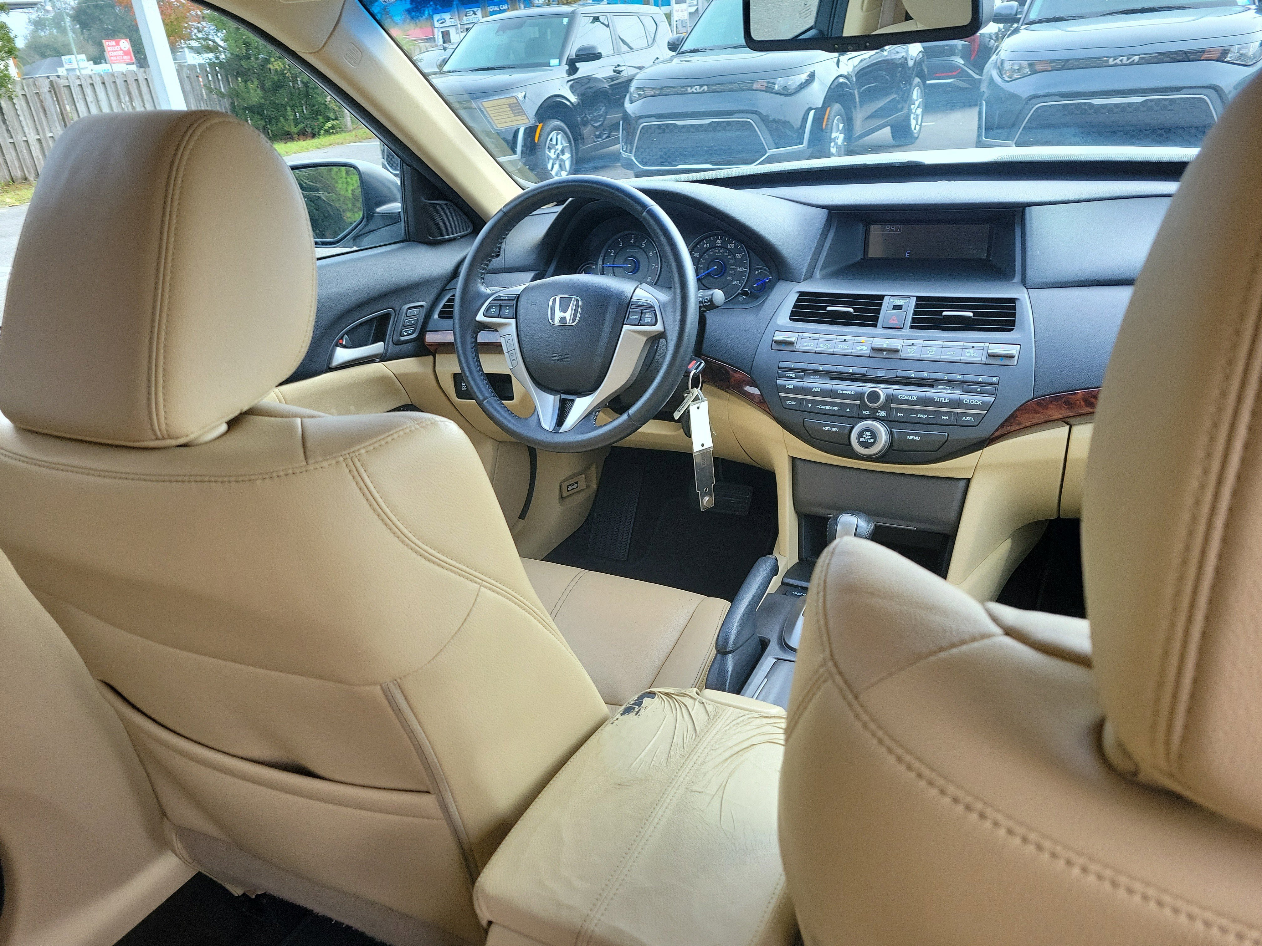 Used 2012 Honda Crosstour EX-L image 12