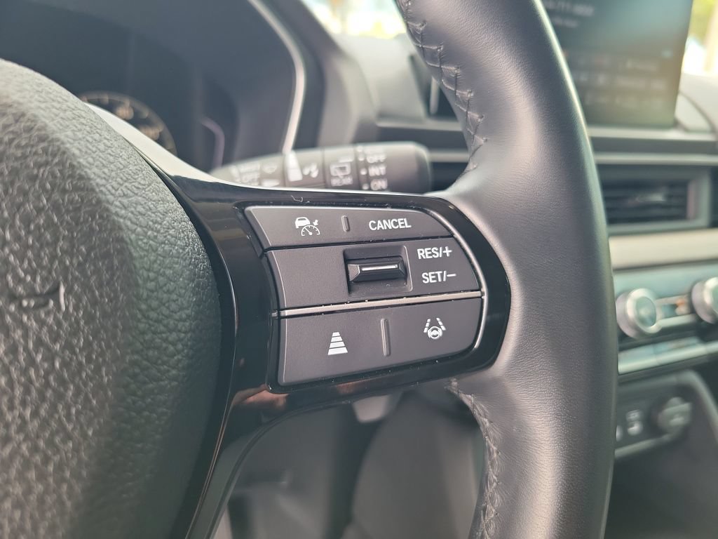 Used 2025 Honda Pilot EX-L image 23