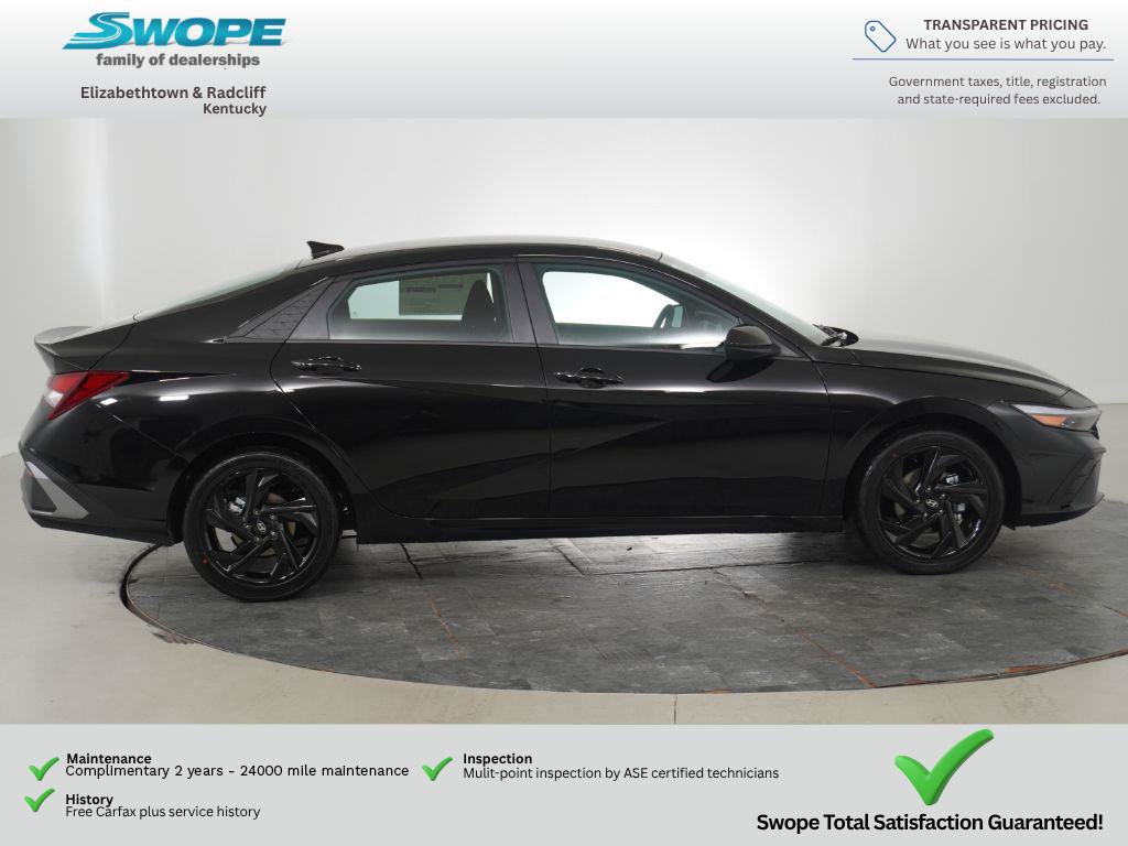 New 2026 Hyundai Elantra Sport FWD image 2