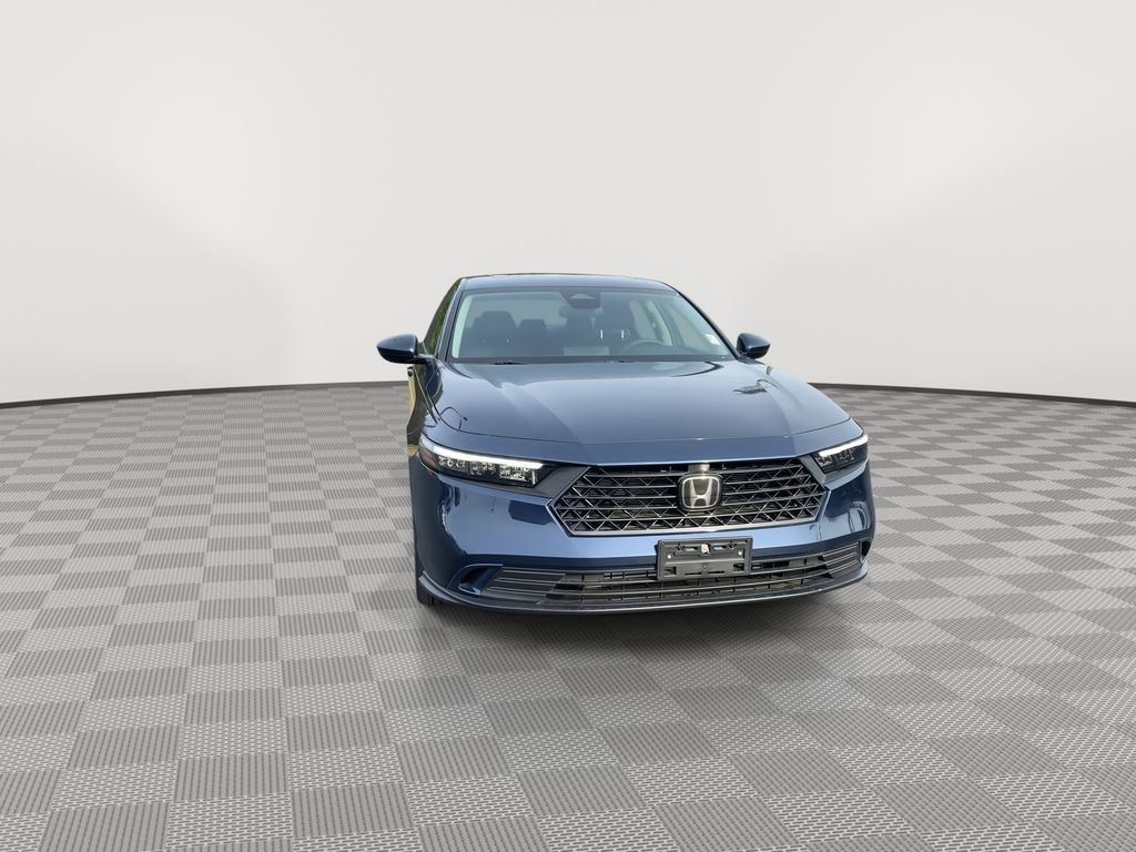Used 2024 Honda Accord EX image 3