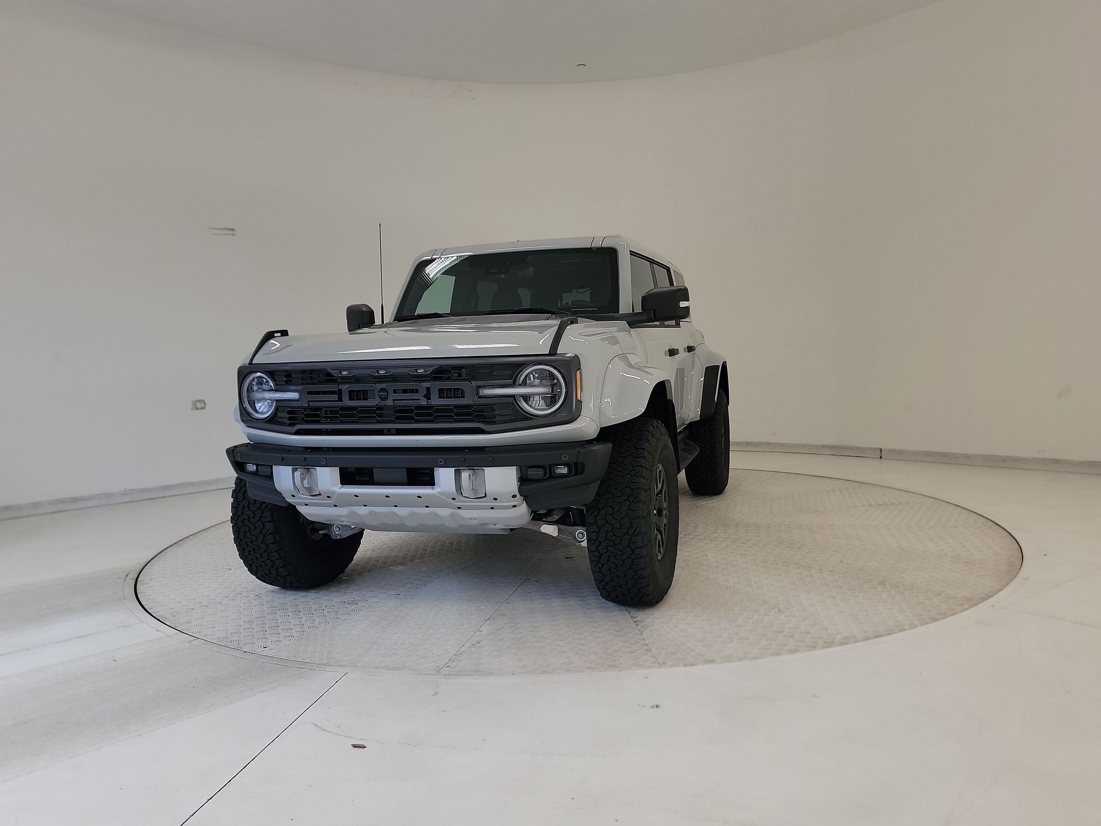 Used 2026 Ford Bronco Raptor AWD/4WD image 12