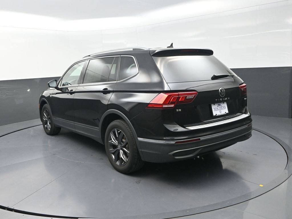 Used 2023 Volkswagen Tiguan SE w/ Panoramic Sunroof Package AWD/4WD image 8