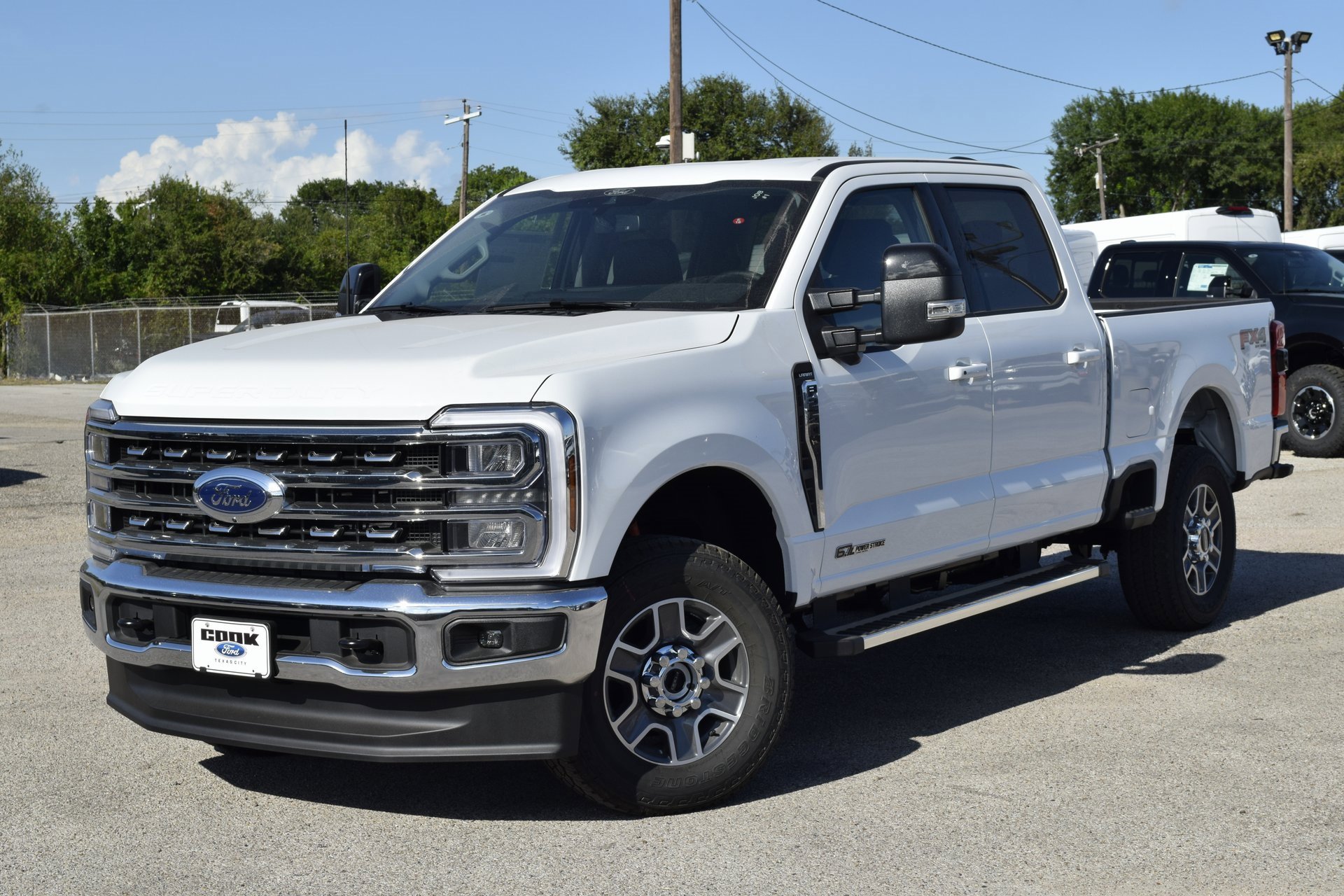 New 2026 Ford F250 Lariat w/ FX4 Off-Road Package