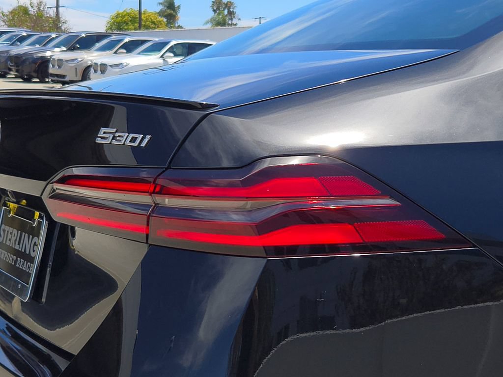 New 2026 BMW 530i w/ M Sport Package RWD image 4
