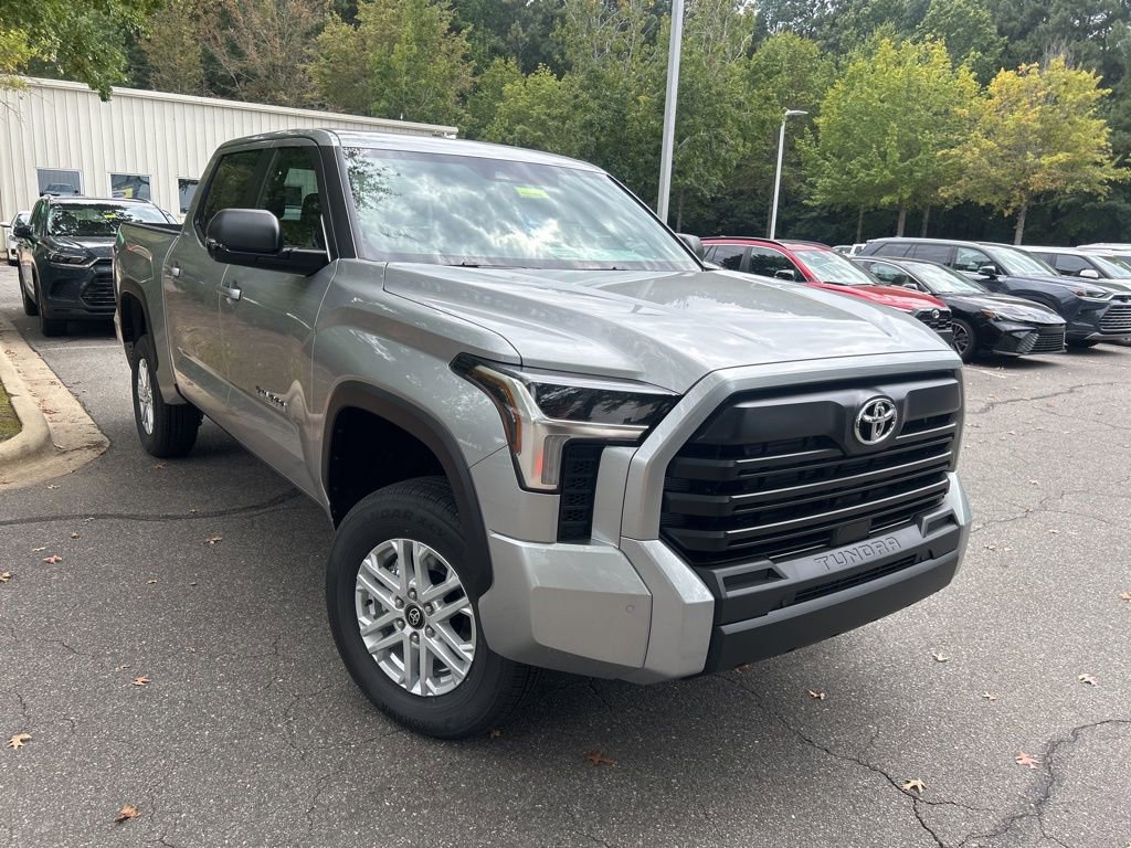 New 2026 Toyota Tundra SR5