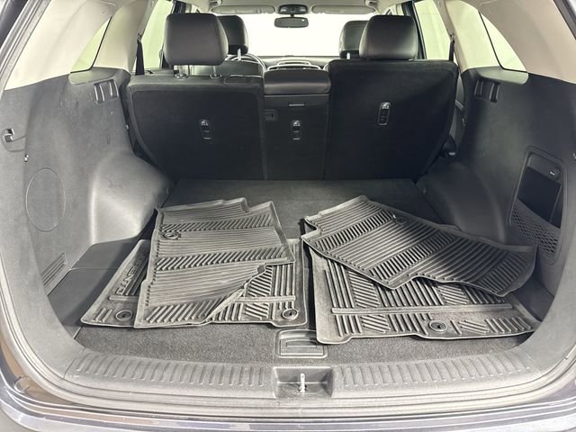 Used 2017 Kia Sorento EX image 32