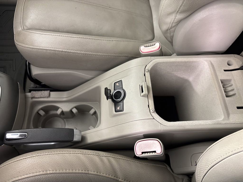 Used 2008 Saturn Vue XE w/ Premium Trim Package image 29