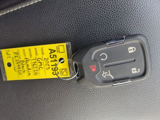 Used 2023 GMC Acadia SLE w/ Driver Convenience Package AWD/4WD image 33