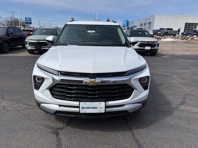 New 2026 Chevrolet TrailBlazer LT w/ Convenience Package AWD/4WD image 2