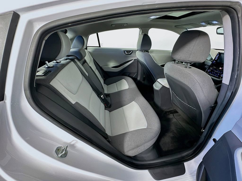 Used 2020 Hyundai Ioniq SEL image 26
