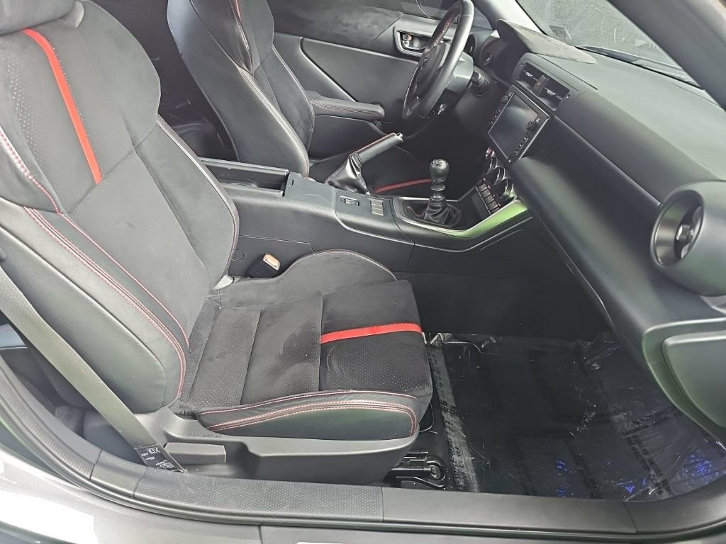 Used 2022 Subaru BRZ Limited RWD image 19