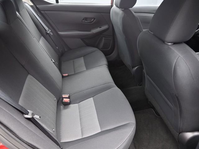 Used 2025 Nissan Sentra SV FWD image 31