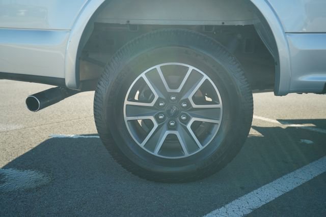 Used 2015 Ford F150 XLT w/ Equipment Group 301A Mid image 42